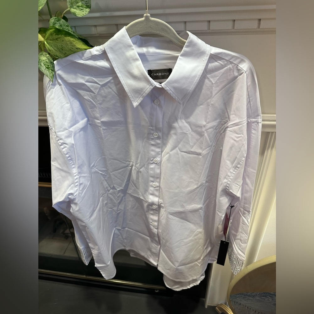 CARBON38
RHINESTONE OVERSIZED BUTTON UP SHIRT - Picture 6 of 9